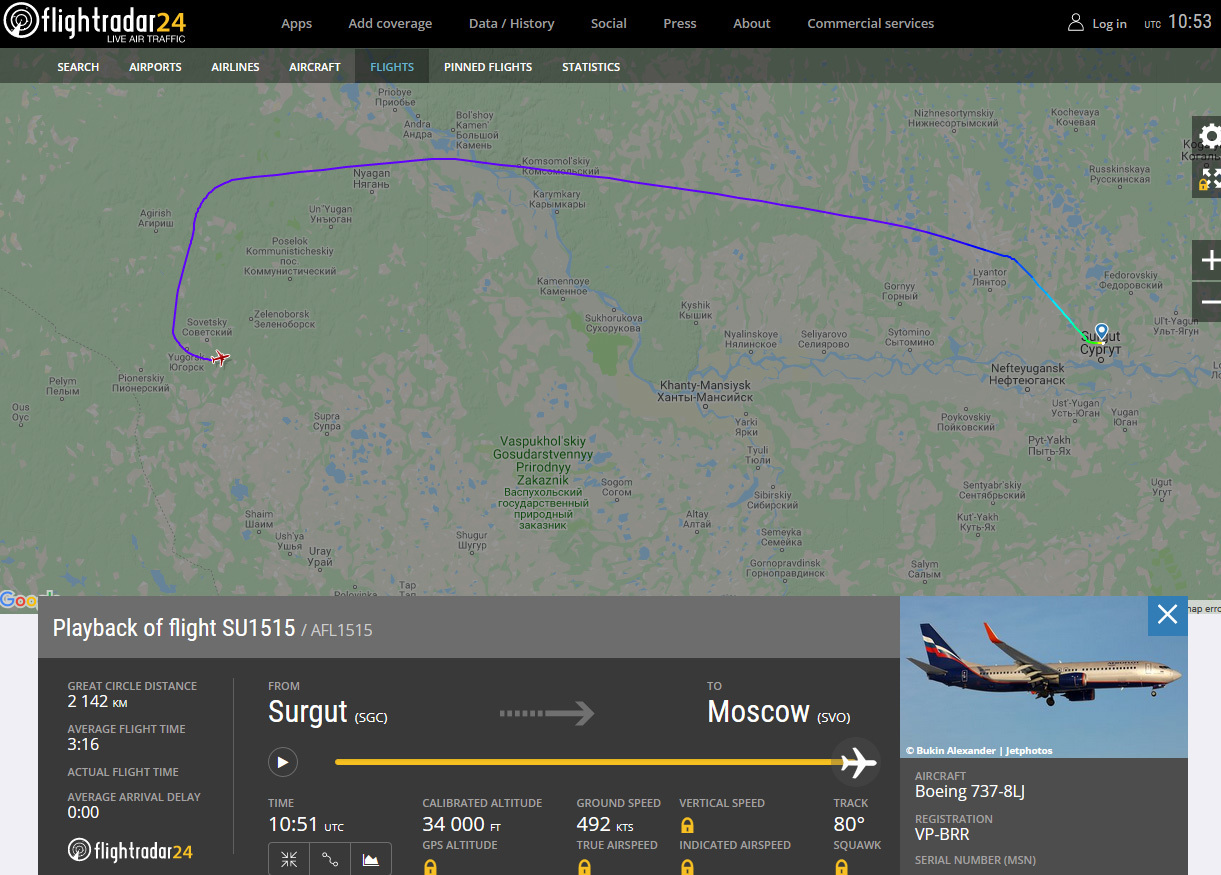 скриншот страницы сервиса flightradar24.com